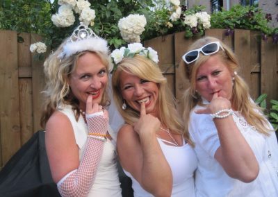 2010 | Sensation White